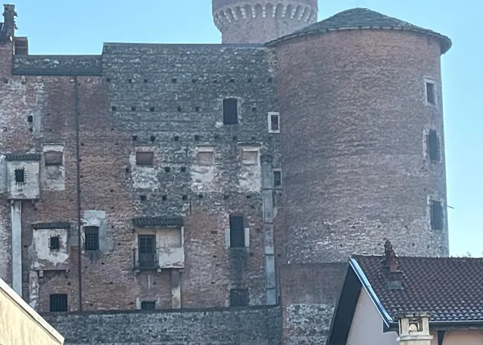 La Casa Di Aurora Ιβρέα